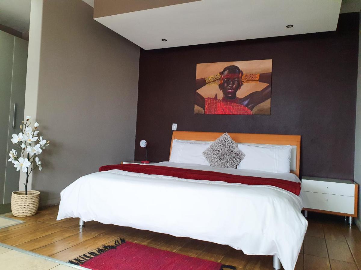 Franklin Luxury Apartment โจฮันเนสเบิร์ก ภายนอก รูปภาพ